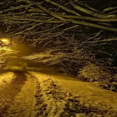 Сasa de vacaciones Garden Escape In *